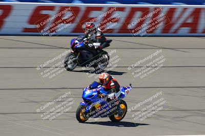 media/Jun-26-2022-Fastrack Riders (Sun) [[e3c435f101]]/Level 2/Start Finish/